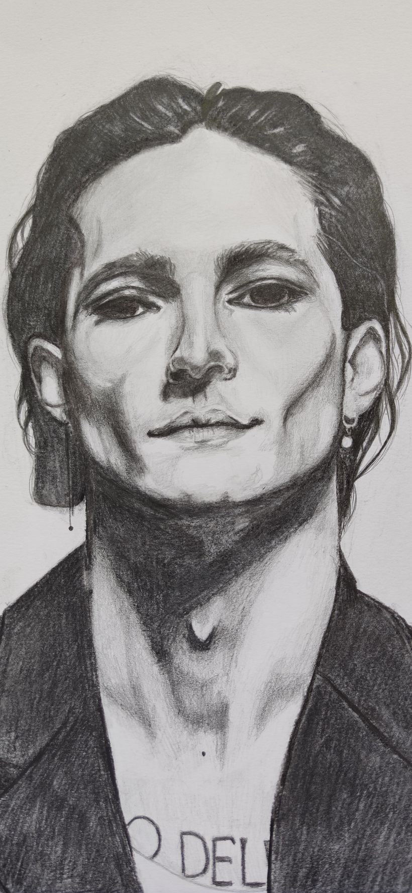 Mi Proyecto del curso: Retrato realista con lápiz de grafito 3