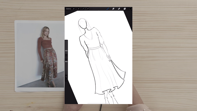 Draw around the outline in black.