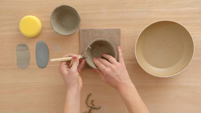 Cut the rim of the pot