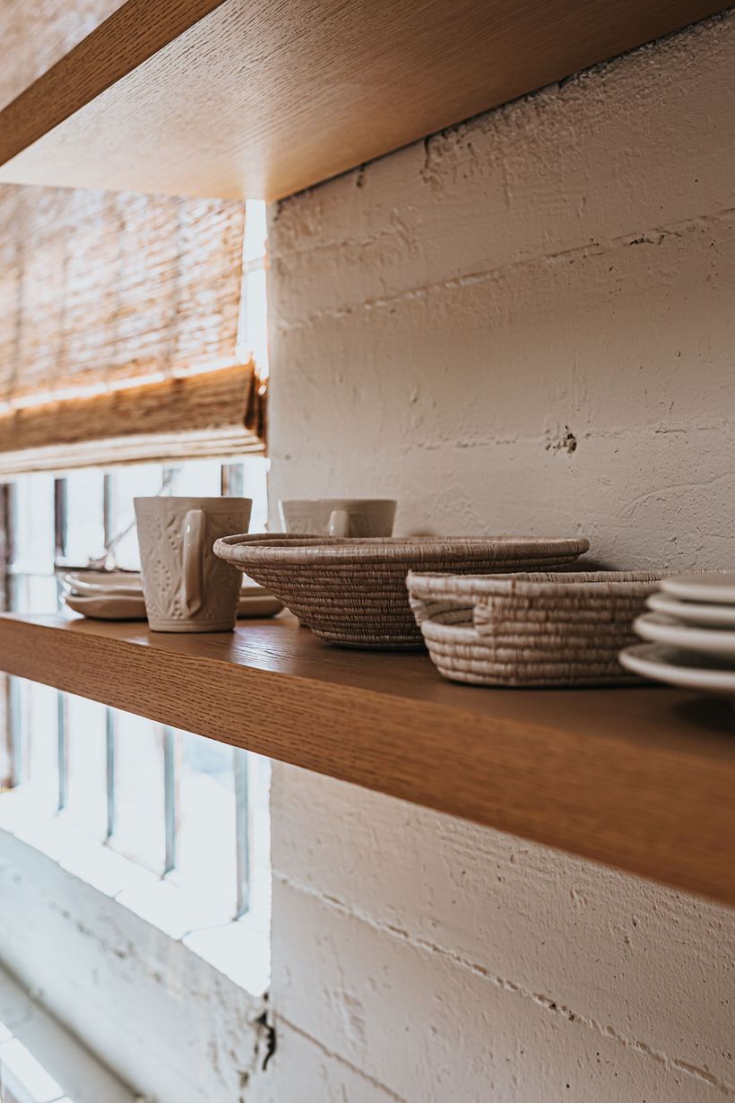 Paredes imperfeitas de estilo Wabi-Sabi