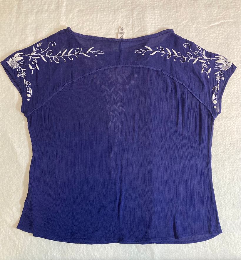 Original blouse-back side.
