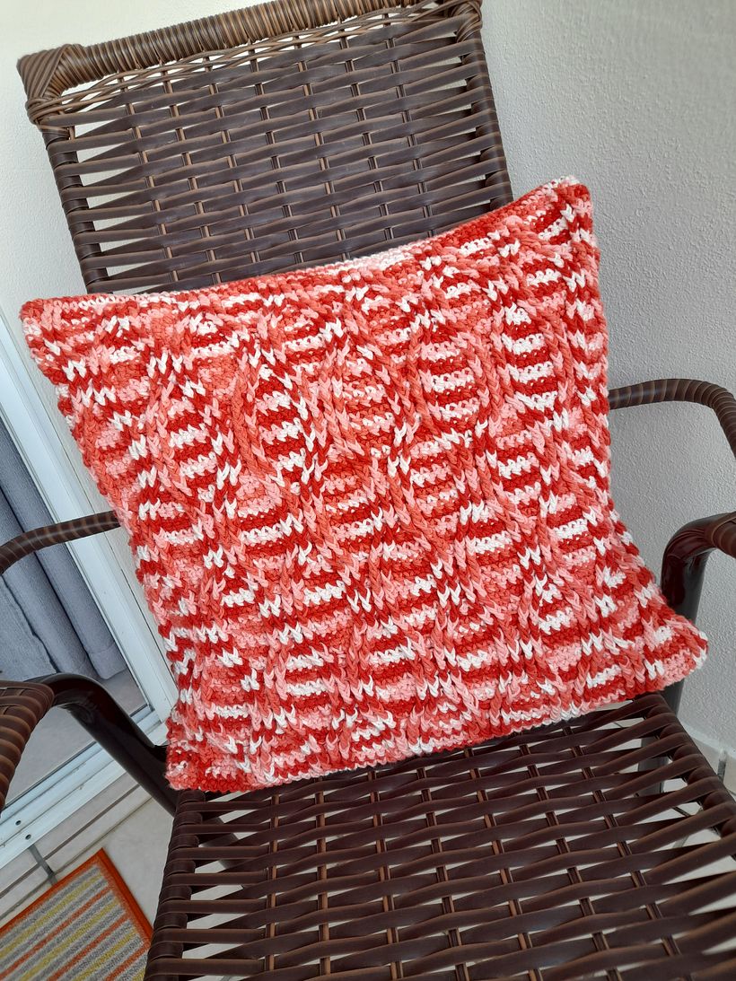 Projeto 3 - Inspirada reproduzi essa fronha de almofada. 