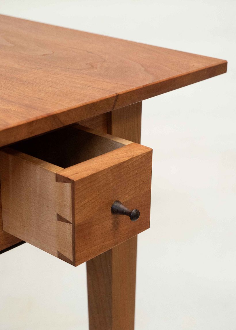 Mesa auxiliar de cerezo 8