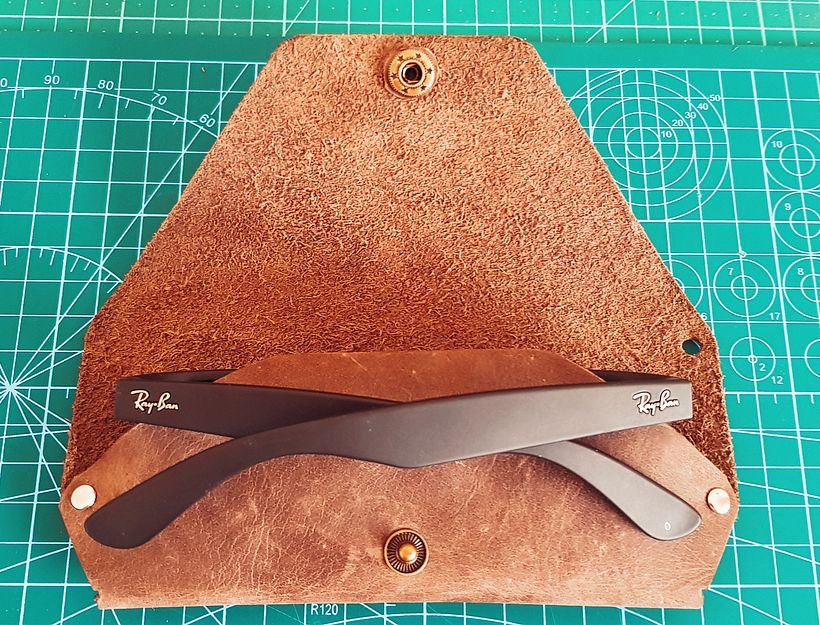 Seam-Free Leather Accessories 2