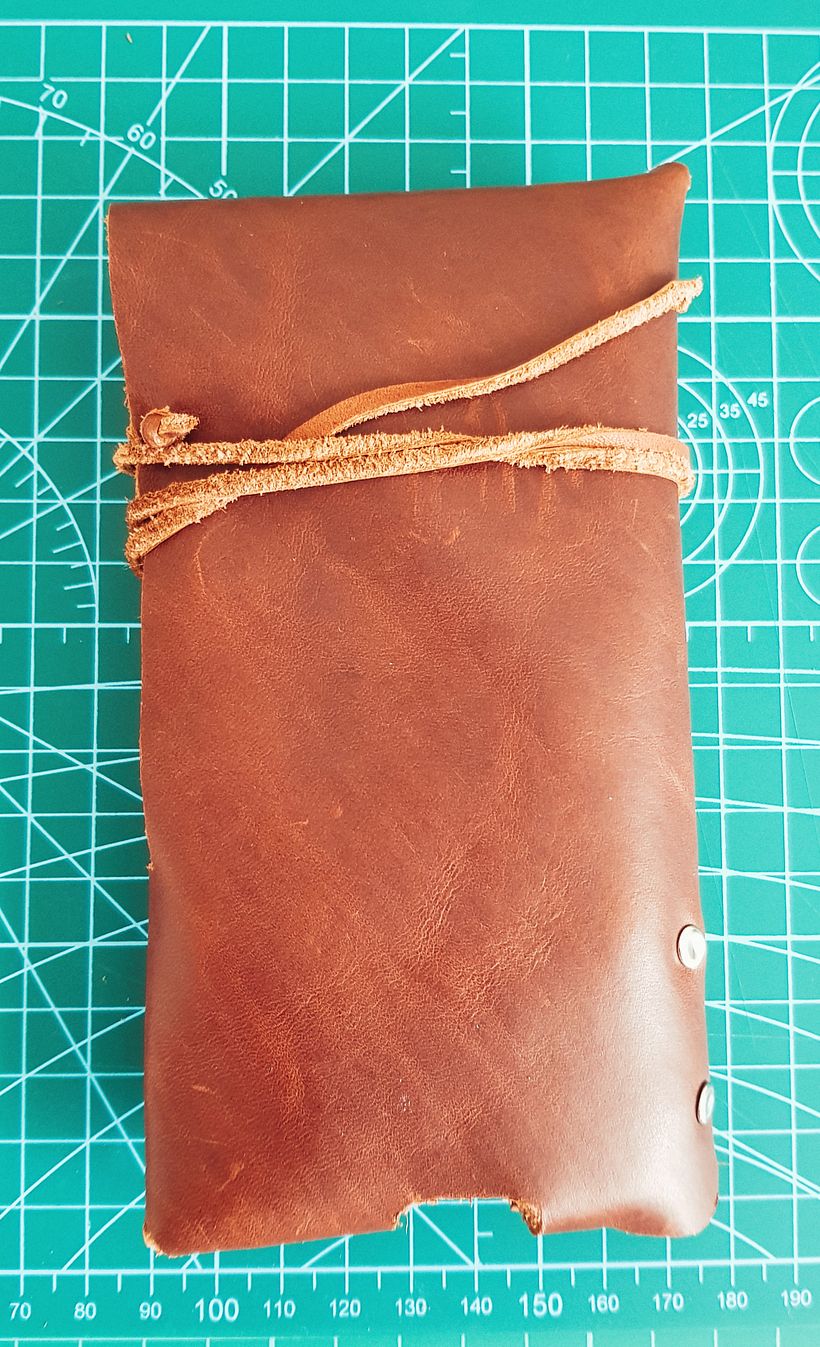 Seam-Free Leather Accessories 6