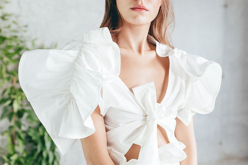 Example of a garment with volume.