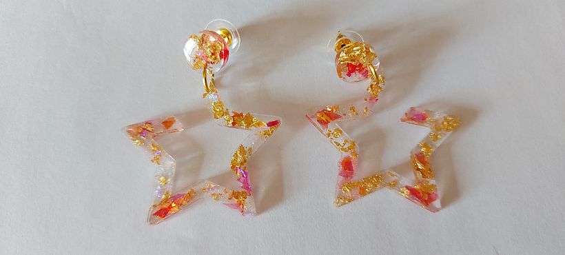 Mi Proyecto del curso: Diseño de joyería en resina 6