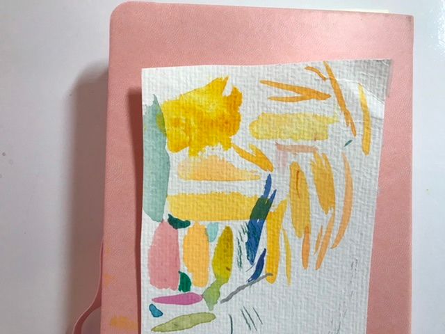 A escolha da paleta final. Adoro como ficam os papéis de testes também.