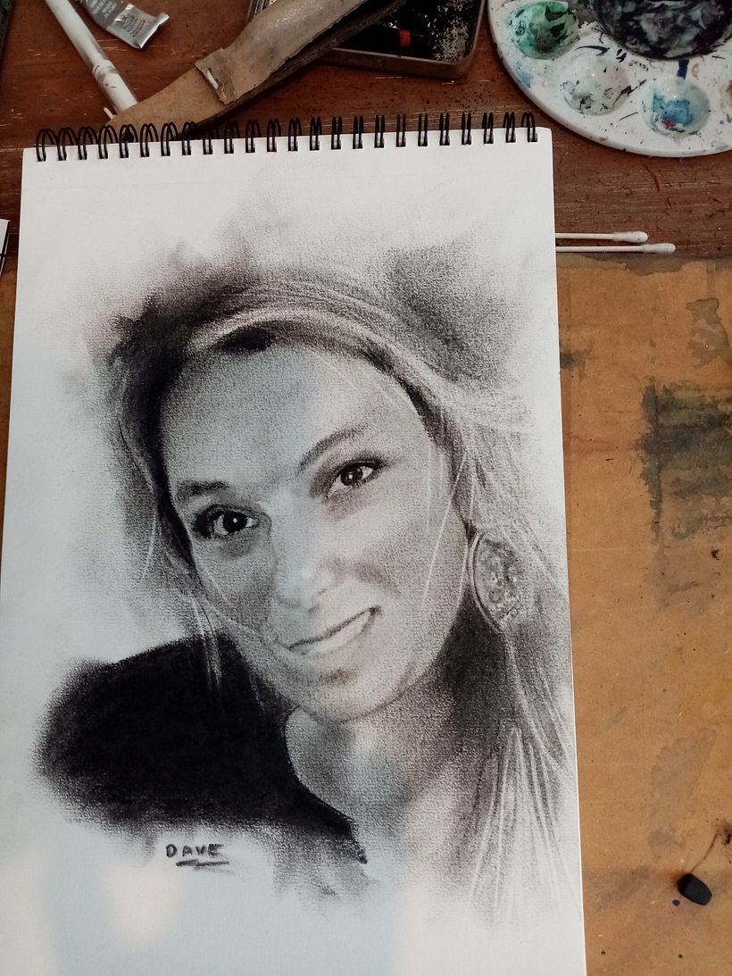 Mon projet du cours : Portrait artistique au fusain : créer des ambiances 3