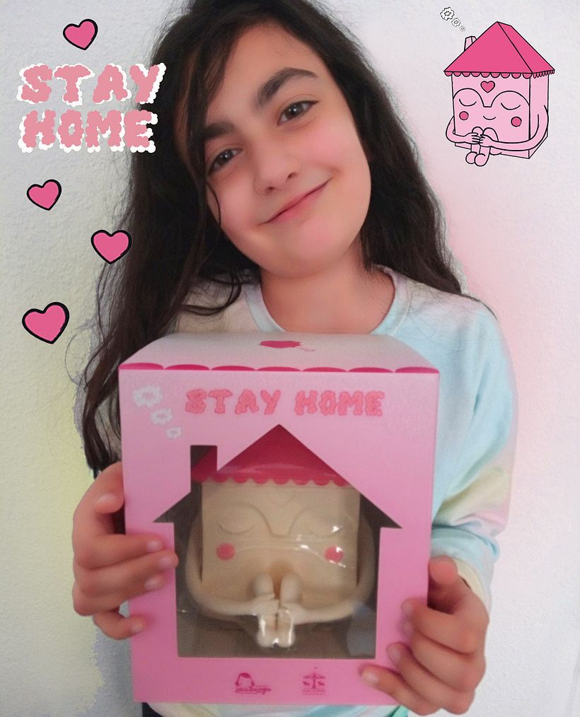 Stay home vinyl toy 6