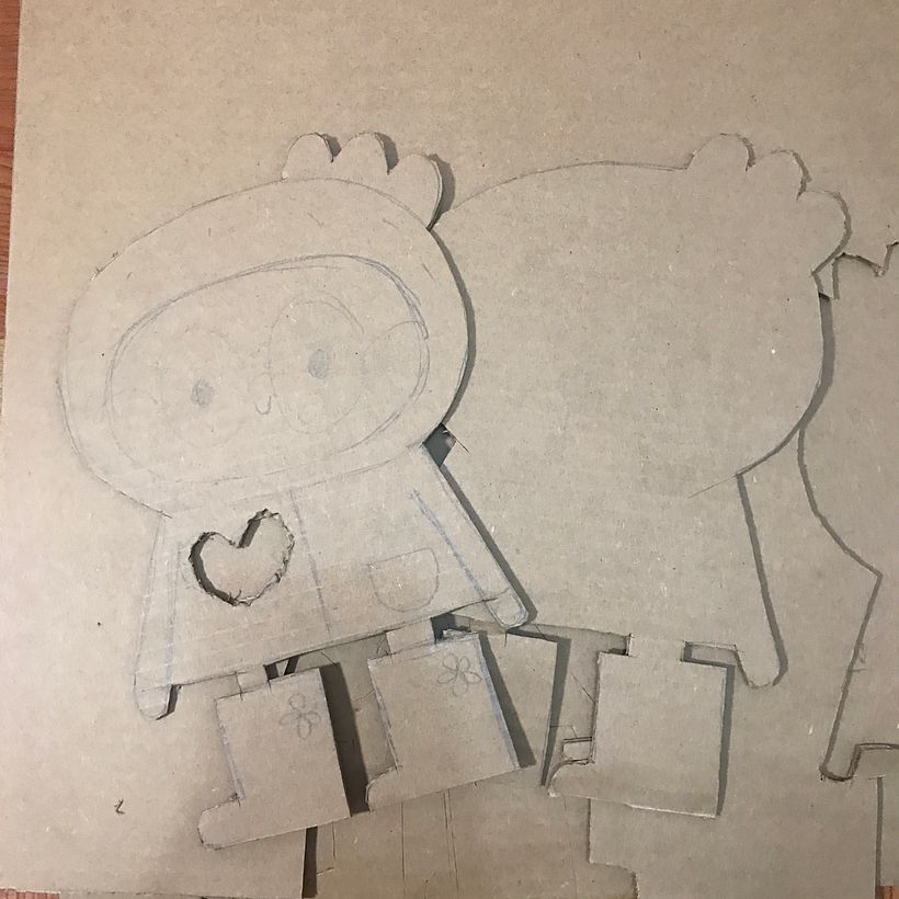 Mi Proyecto del curso: Papel maché para principiantes: esculpe un personaje colorido 3