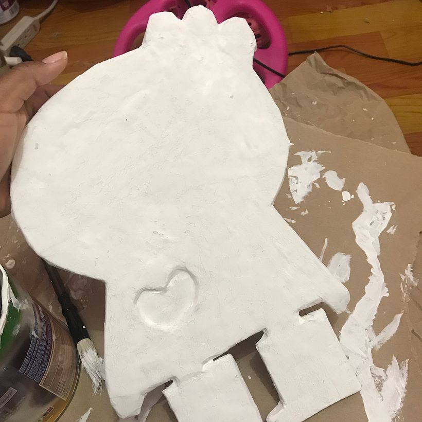 Mi Proyecto del curso: Papel maché para principiantes: esculpe un personaje colorido 5