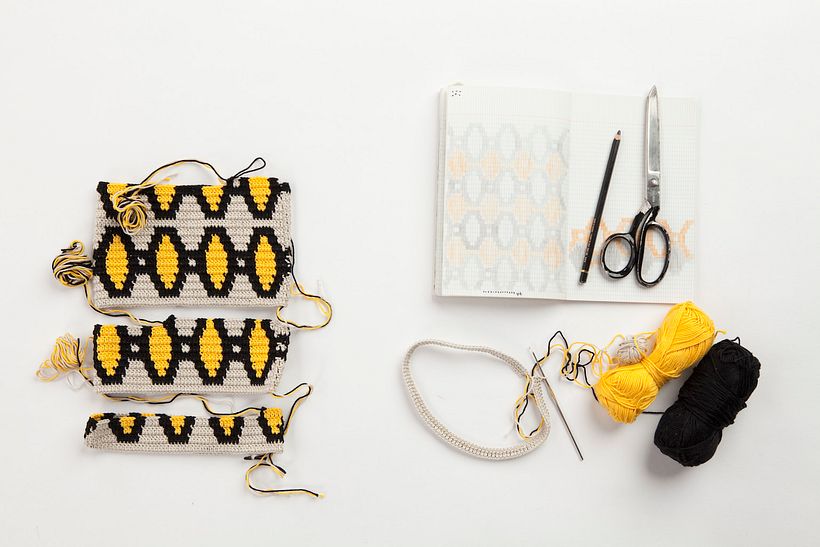 How to make 3-color tapestry crochet.