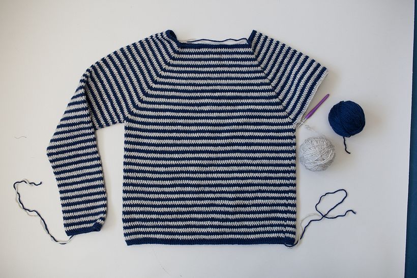 Sweater made of thick wool.