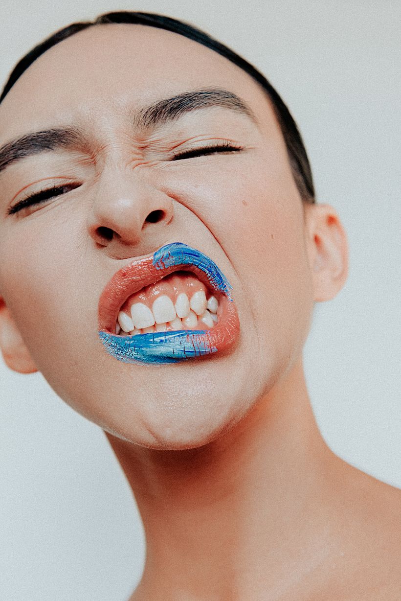 Editorial 'Self-portraits' 12