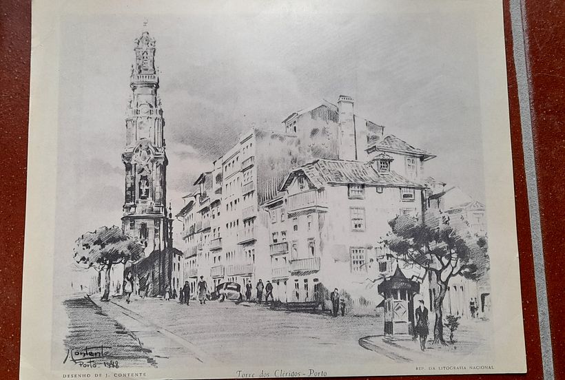Il mio progetto del corso: Sketching artistico ad acquerello: torre dos clerigos, Porto. 2