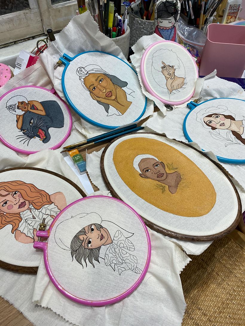 La artista y bordadora Mariah Escossia, en Diarios Domestika 5