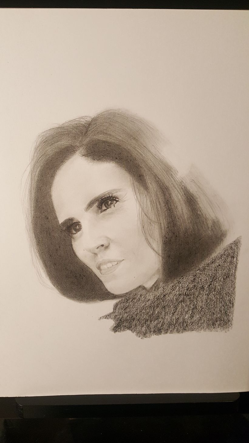 Mi Proyecto del curso: Retrato realista con lápiz de grafito 3