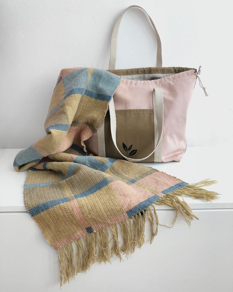 Handwoven and plant-dyed scarf 5