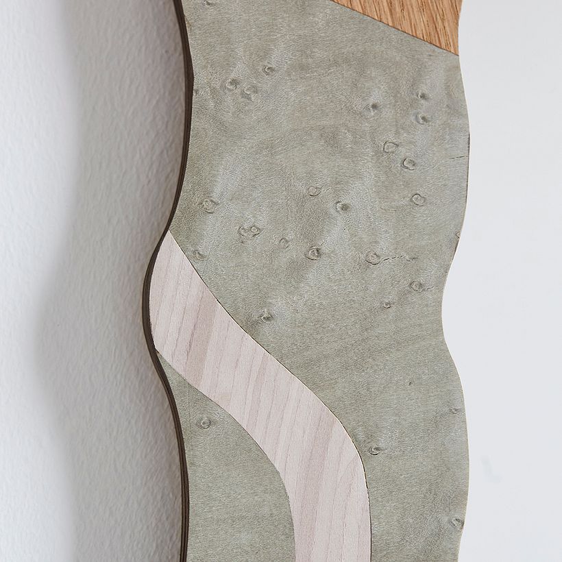 Close up of Oval Curve Mirror