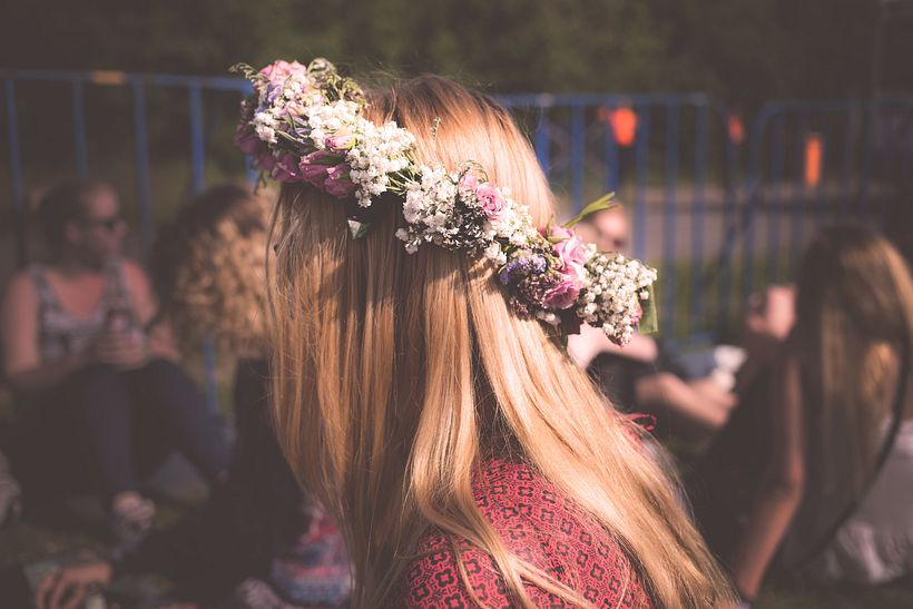 As coroas de flores são uma herança greco-romana. Foto: Unsplash