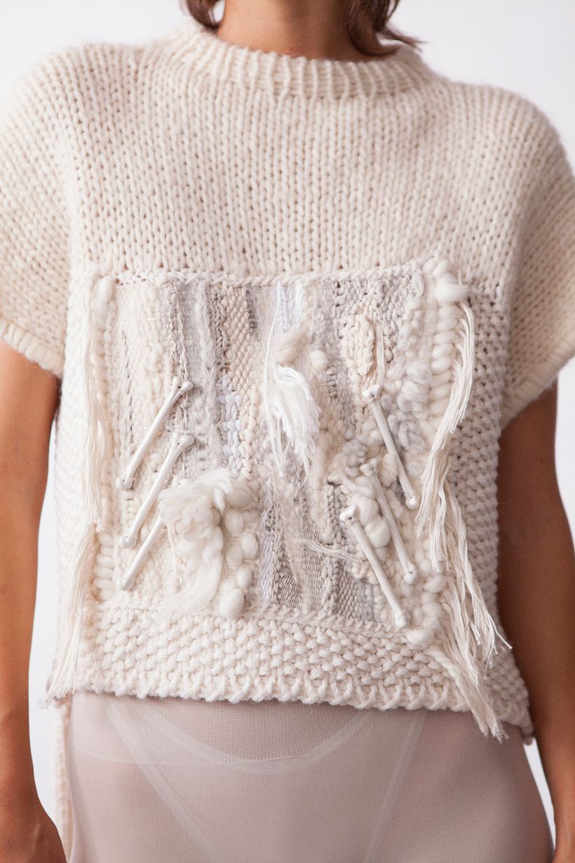 Detalle tapiz con huesos de porcelana de ANDRESGALLARDO