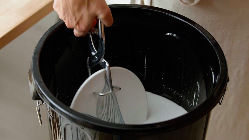 Ceramic Tutorial: Basic Glaze Technique 7