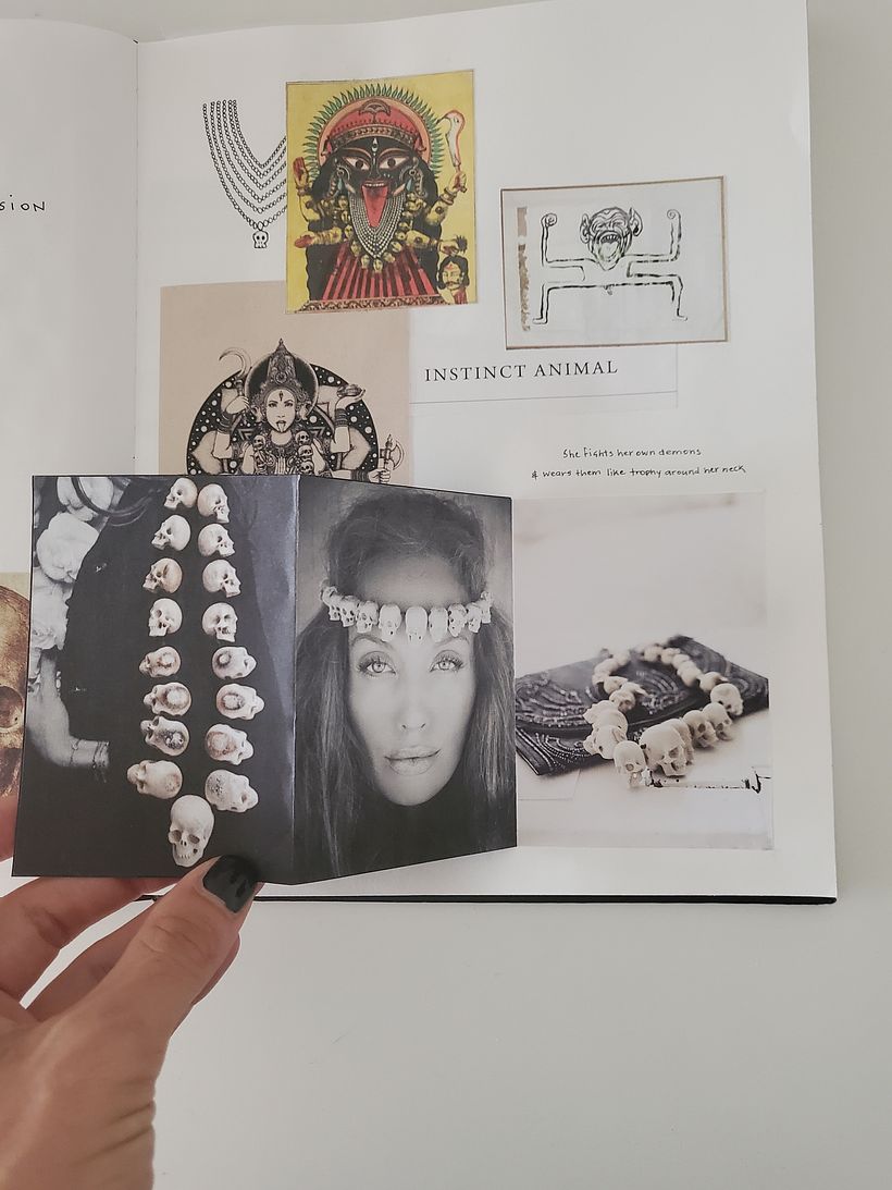 Inside a Creative Notebook : The Shadows Queen 7