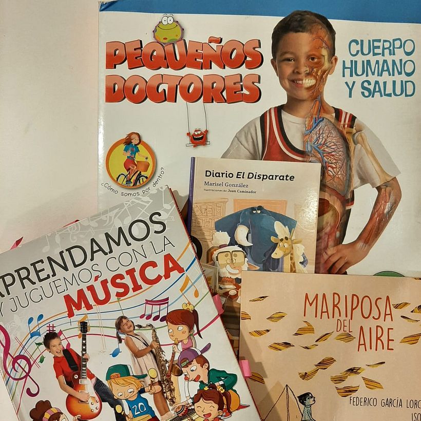 Algunos libros editados por mi.