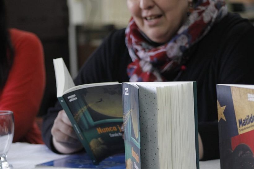 Presentación del libro en la biblioteca Florentino Ameguino. Luis Guillón, Provincia de Buenos Aires.