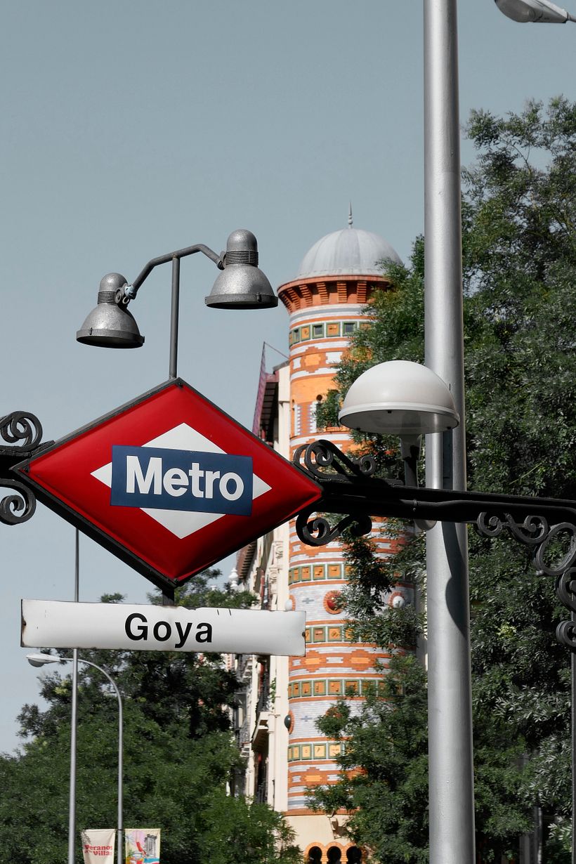 Foto 15. Metro Goya y Casa de las Bolas, torreón este.