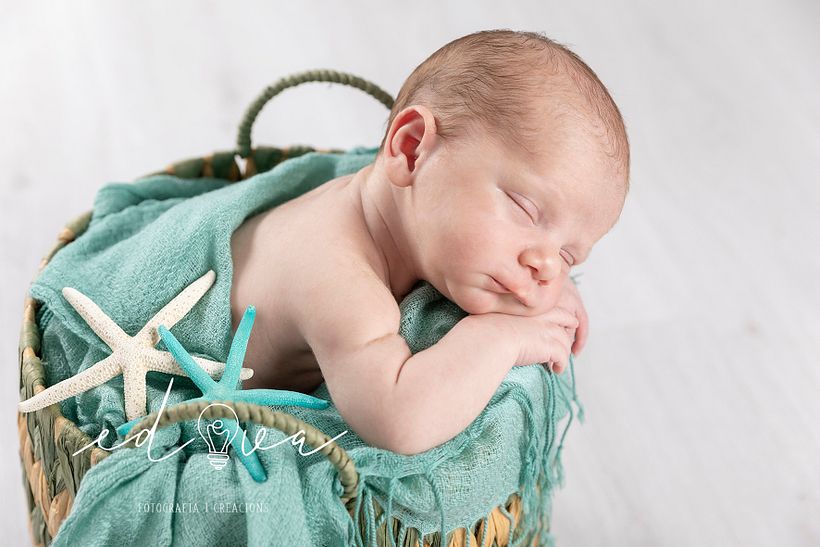 Mi Proyecto del curso: Introducción a la fotografía newborn 13