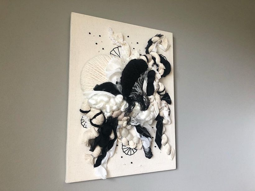 Embroidered Tapestries - Bordado