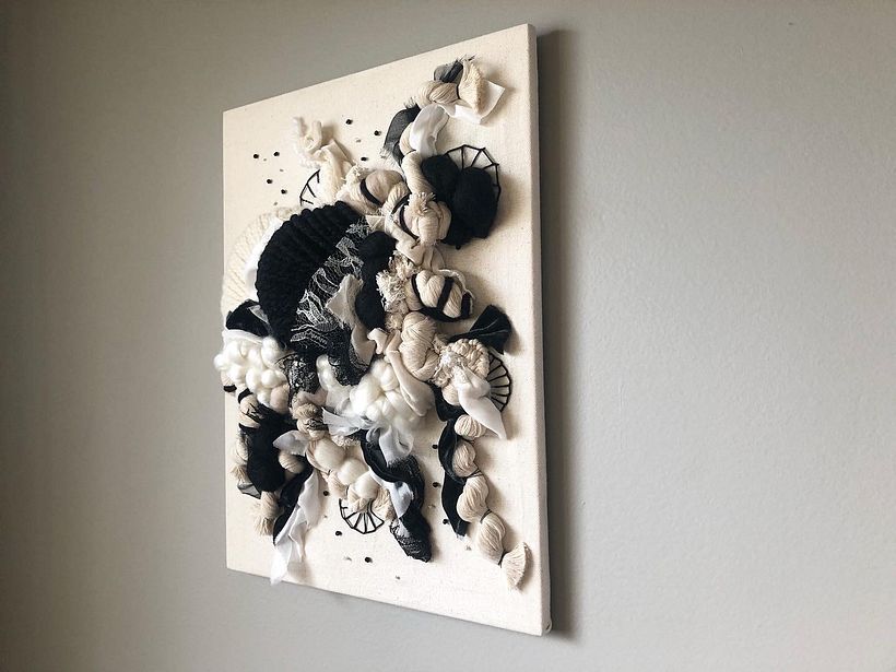 Embroidered Tapestries - Bordado