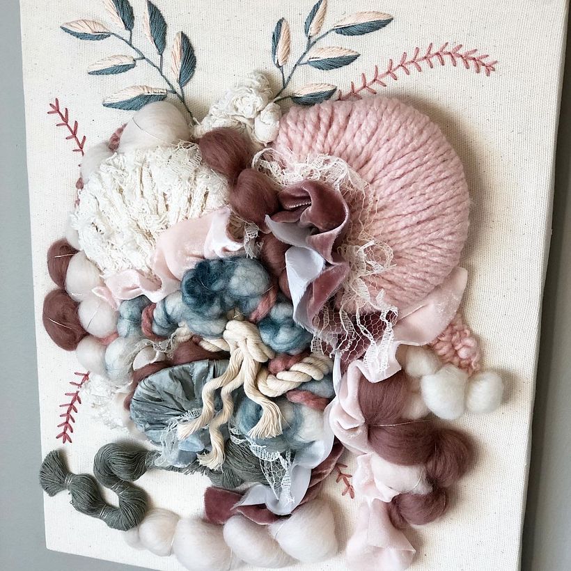 Embroidered Tapestries - Bordado