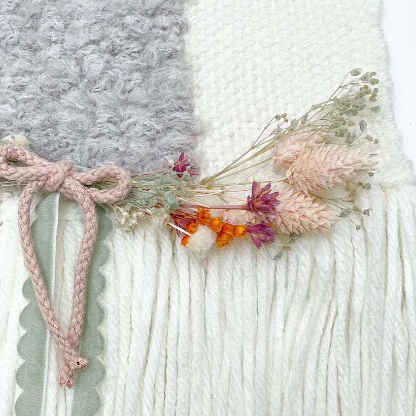 Tapiz decorativo bordado Llama  2