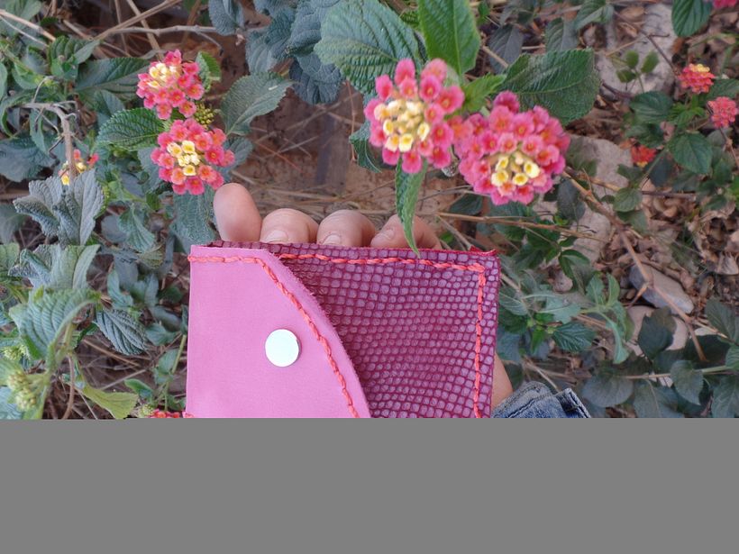 Mi Proyecto del curso: Creación de bolsos de cuero artesanales para principiantes 3