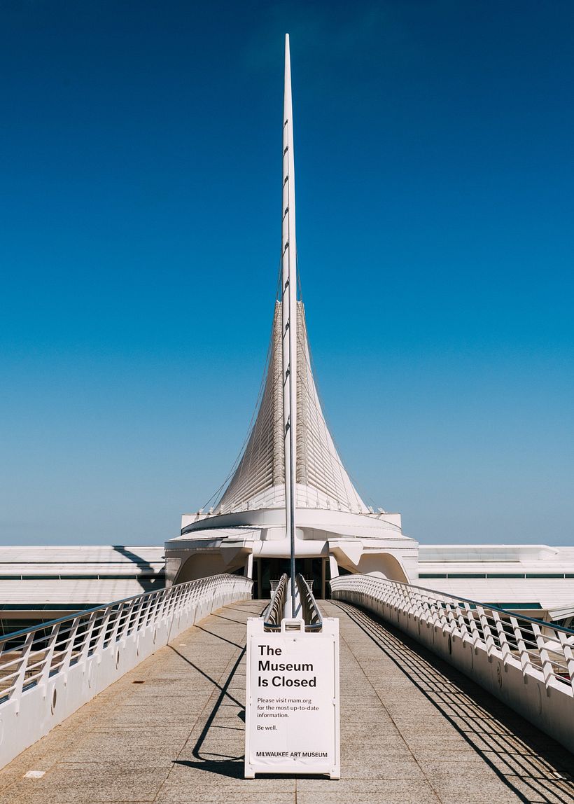 FOTO Tom Barret (collezione: "Coronavirus COVID-19 pandemic"), Unsplash