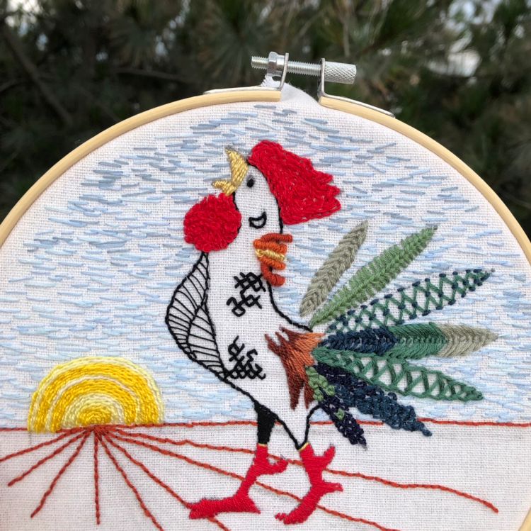 Gallo con paisaje
