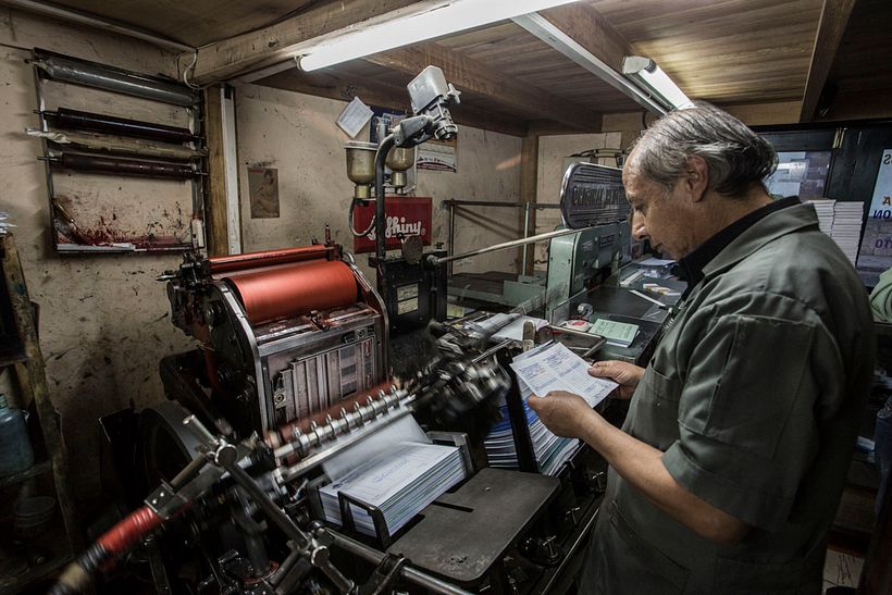 Luiz, técnico em impressão na cidade de Riobamba no Equador.