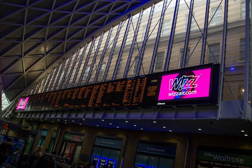 WizzAir 16