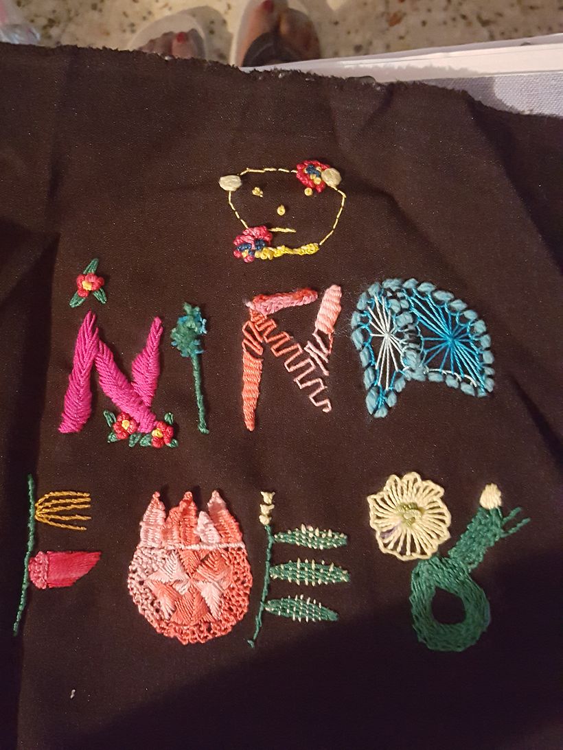 Bordado  con Señorita Lylo 1