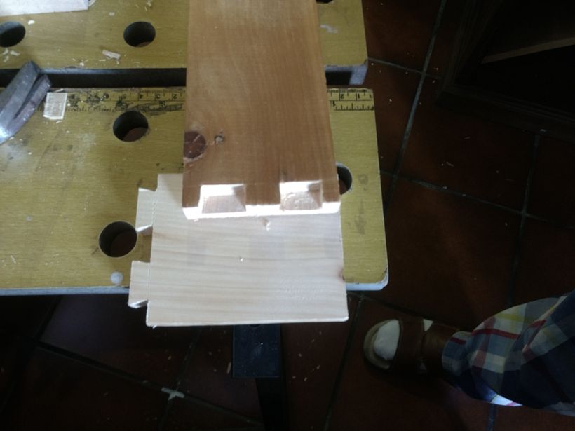 Mi Proyecto del curso: Ebanistería: construcción de muebles con herramientas manuales 55