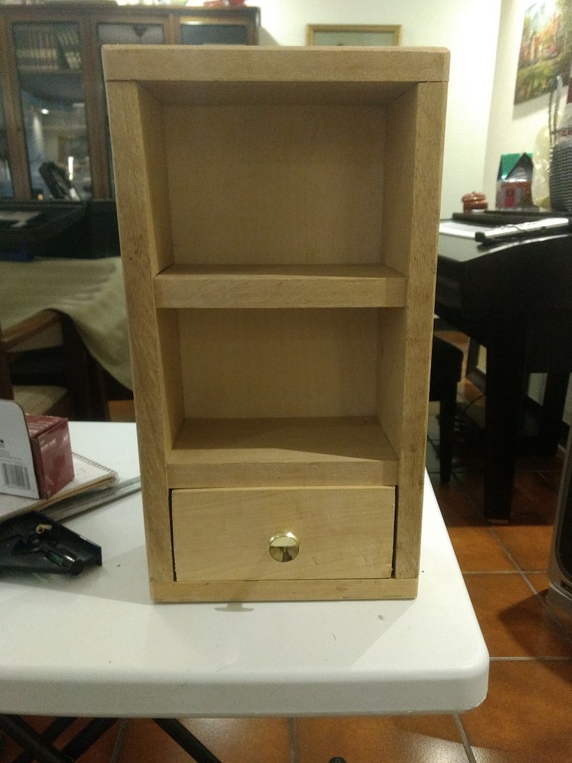 Mi Proyecto del curso: Ebanistería: construcción de muebles con herramientas manuales 77