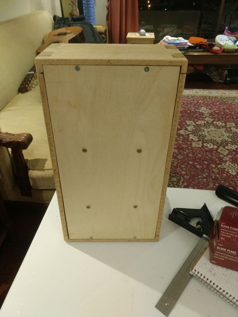 Mi Proyecto del curso: Ebanistería: construcción de muebles con herramientas manuales 82