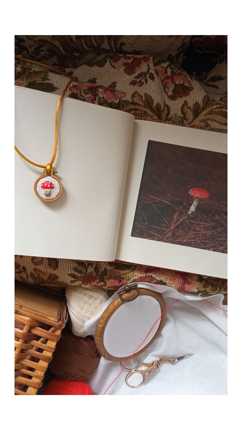 Mi Proyecto del curso: Bordado en miniatura: crea joyas textiles 2