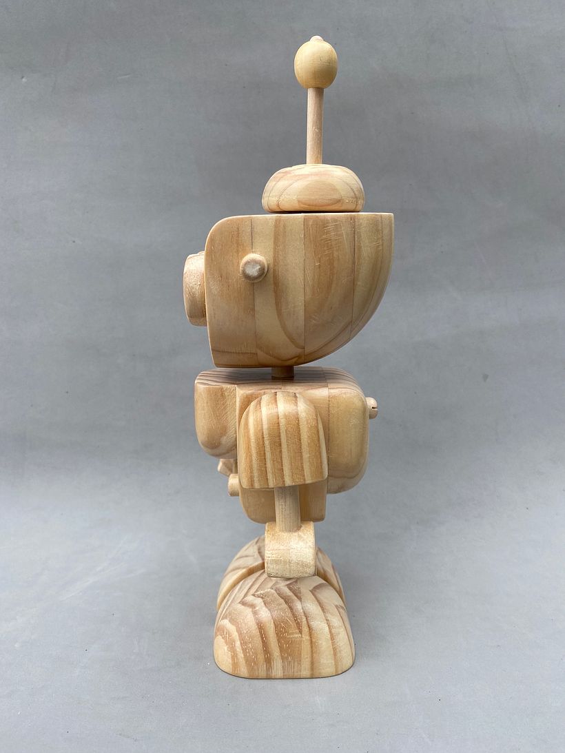 Lateral JAMIU robot de madera