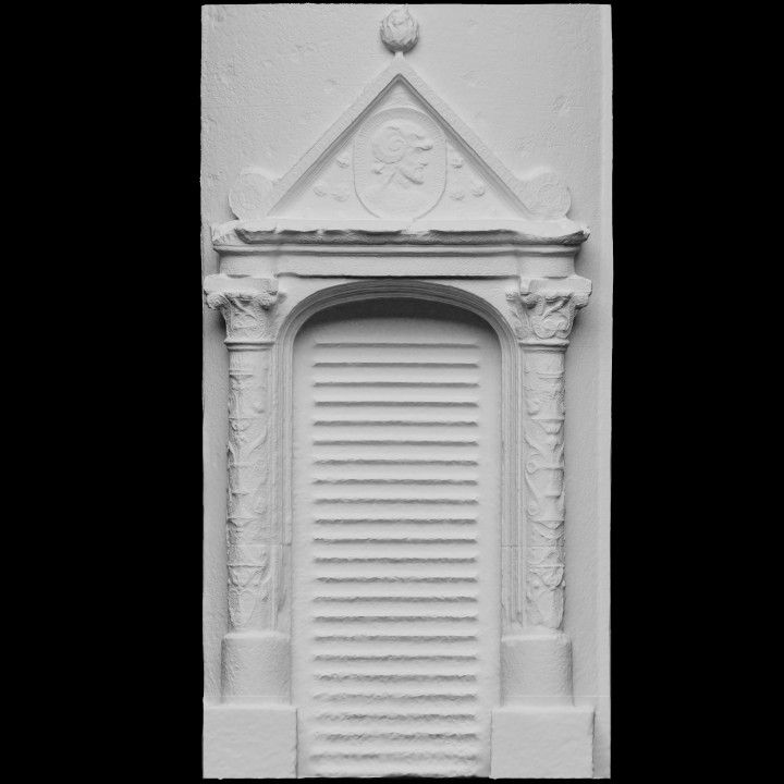 The door of the castle of Montal.