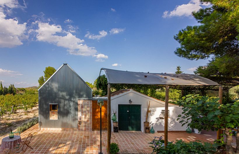 Ampliación de bodega familiar por meeecarquitectos_Mi Proyecto del curso: Inmersión en la fotografía de arquitectura_ 3