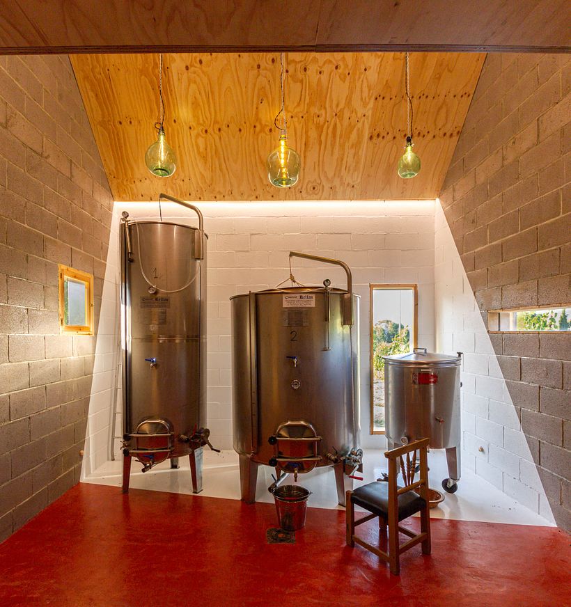 Ampliación de bodega familiar por meeecarquitectos_Mi Proyecto del curso: Inmersión en la fotografía de arquitectura_ 9